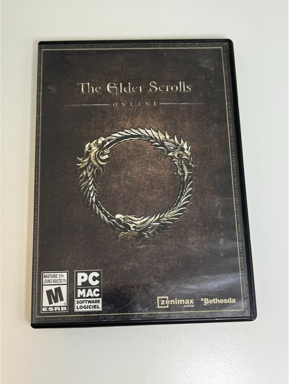 The Elder Scrolls Online PC Mac Bethesda 2014 4-Disc Dvd-rom Set CIB black Game